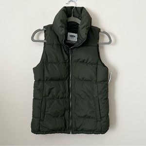 NWT Old Navy Olive Green Puffer Vest
